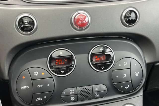 Fiat 500 (2021) thumbnail 32