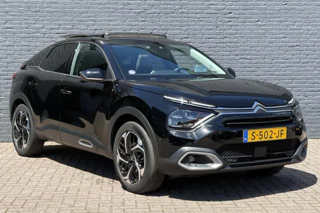 Citroën C4 (2023) thumbnail 3