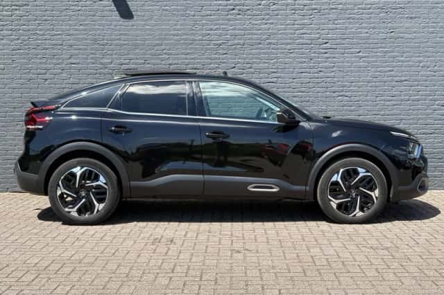 Citroën C4 (2023) thumbnail 4