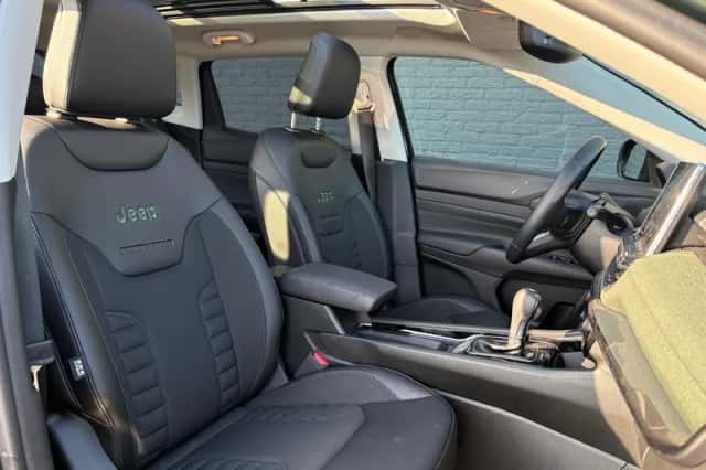 Jeep Compass (2025) thumbnail 12