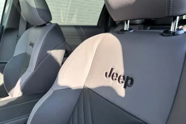 Jeep Compass (2026) thumbnail 12