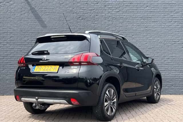 Peugeot 2008 (2017) thumbnail 5