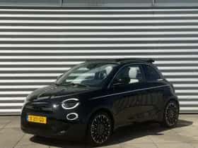 Fiat 500C (2023)