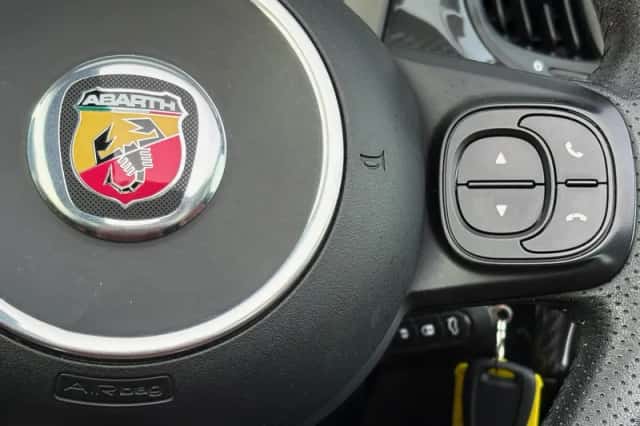 Fiat 500C (2018) thumbnail 20
