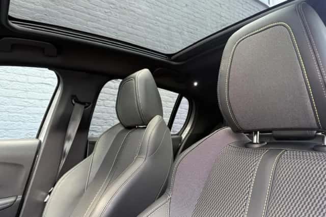 Peugeot 208 (2024) thumbnail 12