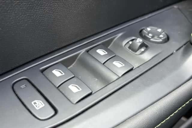 Peugeot 208 (2024) thumbnail 32