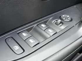 Peugeot 208 (2024) thumbnail 32
