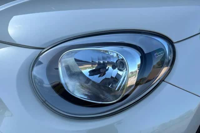 Fiat 500X (2020) thumbnail 32