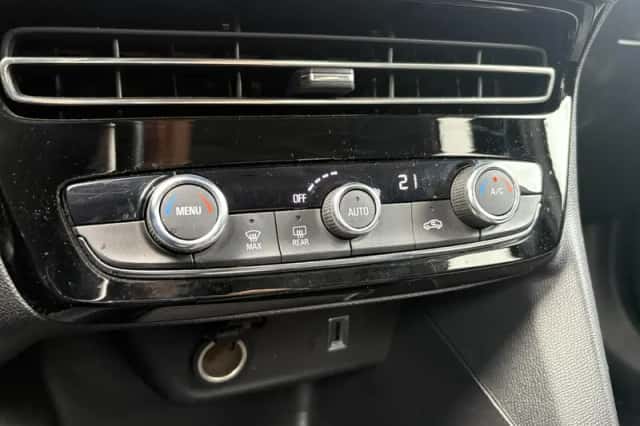 Opel Mokka (2021) thumbnail 24