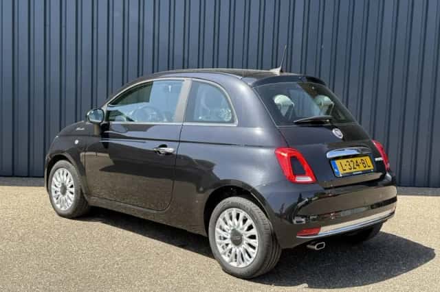 Fiat 500 (2021) thumbnail 4