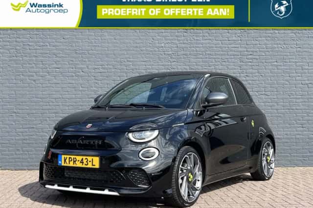 Abarth 500 (2024) thumbnail 1