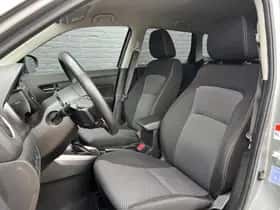 Suzuki Vitara (2022) thumbnail 11
