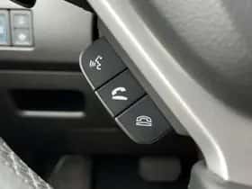 Suzuki Vitara (2022) thumbnail 22