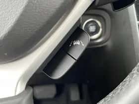 Suzuki Vitara (2022) thumbnail 23