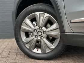 Suzuki Vitara (2022) thumbnail 8