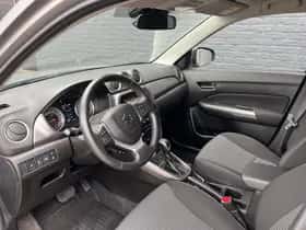 Suzuki Vitara (2022) thumbnail 10