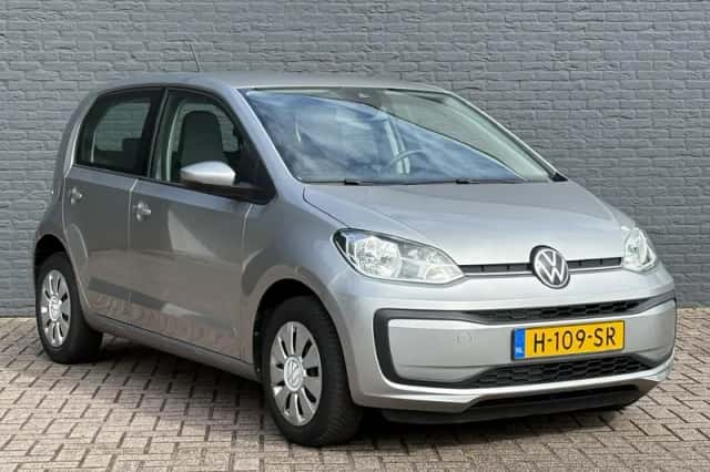 Volkswagen Up! (2020) thumbnail 3