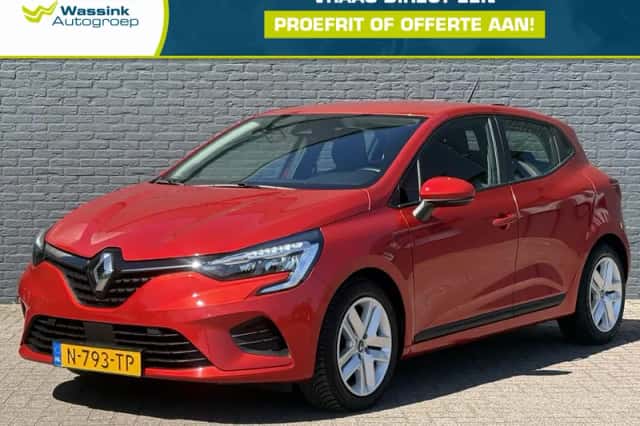 Renault Clio (2022) thumbnail 1