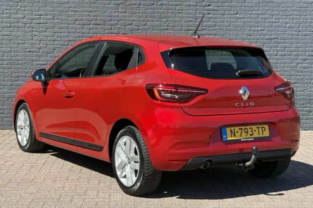 Renault Clio (2022) thumbnail 8