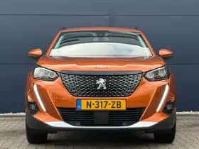Peugeot 2008 (2022) thumbnail 2