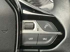 Peugeot 2008 (2022) thumbnail 17