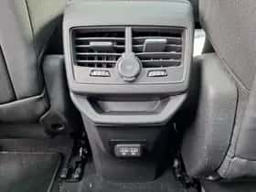 Peugeot 3008 (2022) thumbnail 16