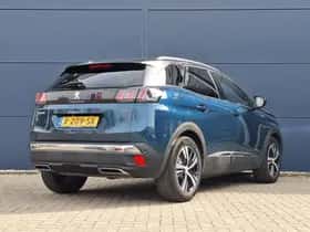 Peugeot 3008 (2022) thumbnail 8