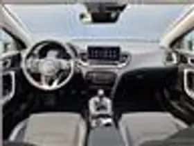 Kia Ceed Sportswagon (2024) thumbnail 11
