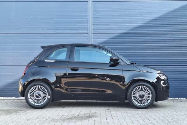 Fiat 500 (2026) thumbnail 6