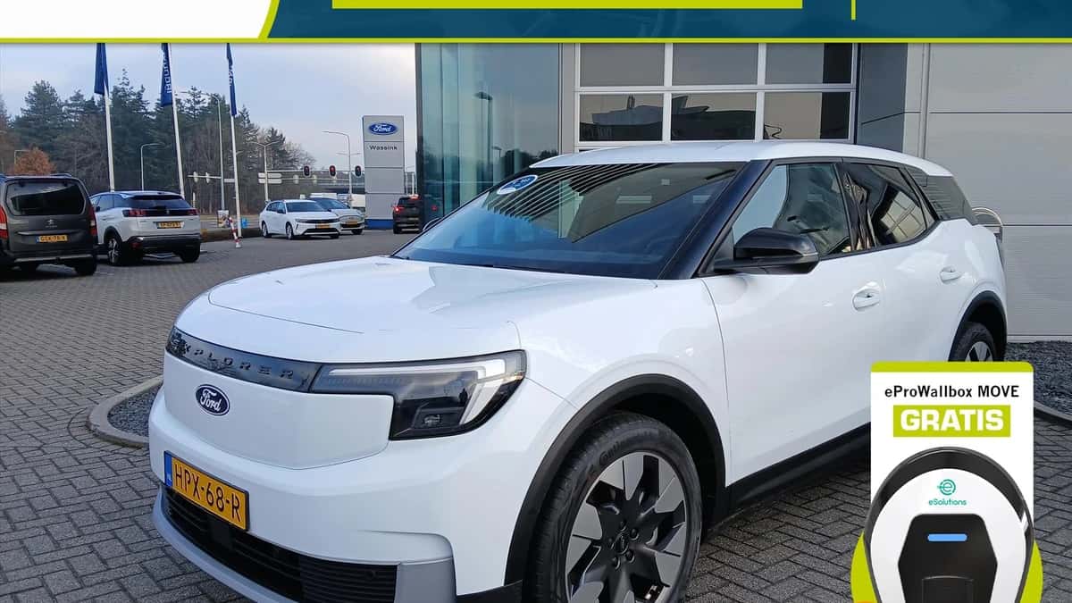 Ford Explorer (2025) — foto 1