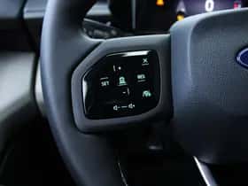 Ford Explorer (2025) thumbnail 15