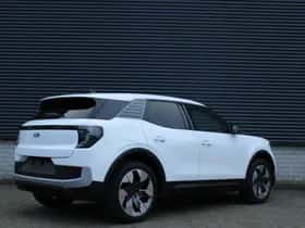 Ford Explorer (2025) thumbnail 6