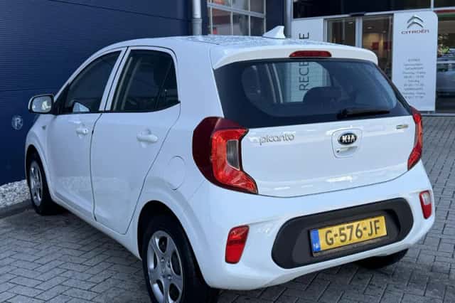 Kia Picanto (2019) thumbnail 4