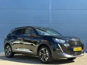 Peugeot e-2008 (2023) thumbnail 3