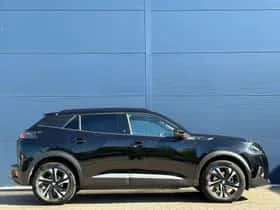 Peugeot e-2008 (2023) thumbnail 4