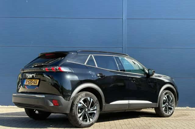 Peugeot e-2008 (2023) thumbnail 6