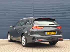 Kia Ceed Sportswagon (2024) thumbnail 2