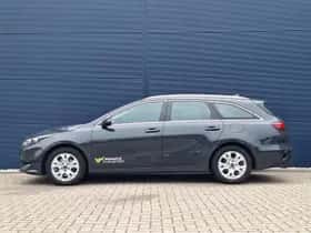 Kia Ceed Sportswagon (2024) thumbnail 3