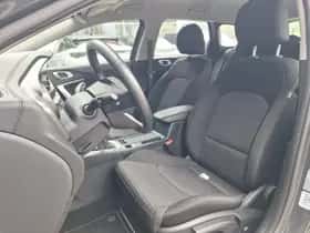 Kia Ceed Sportswagon (2024) thumbnail 9