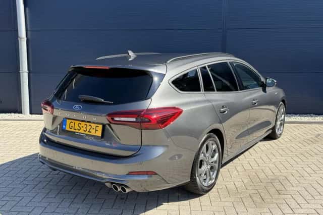Ford Focus (2024) thumbnail 5