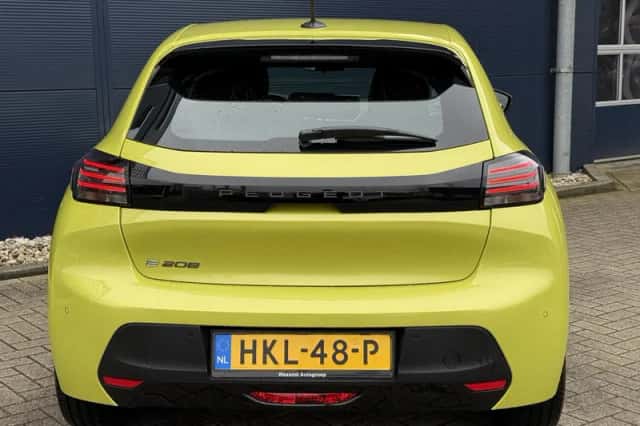 Peugeot e-208 (2025) thumbnail 6