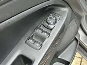 Ford EcoSport (2019) thumbnail 19