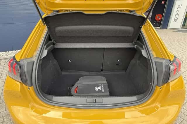 Peugeot e-208 (2021) thumbnail 6