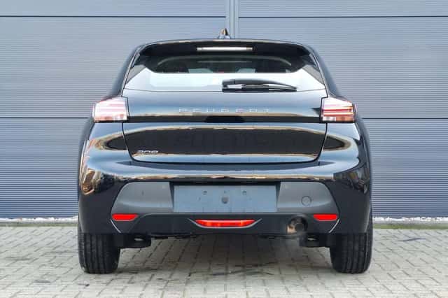 Peugeot 208 (2025) thumbnail 5