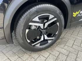 Peugeot 2008 (2025) thumbnail 4