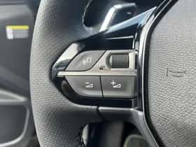 Peugeot 2008 (2025) thumbnail 8