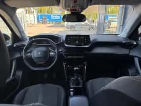 Peugeot 2008 (2022) thumbnail 14