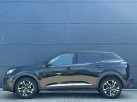 Peugeot 2008 (2022) thumbnail 6