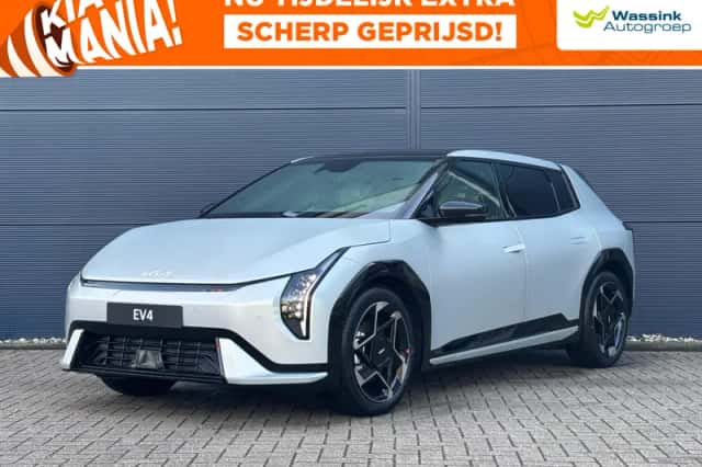 Kia EV4 (2026) thumbnail 1