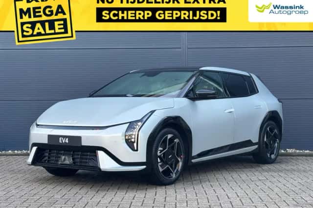 Kia EV4 (2026) thumbnail 1